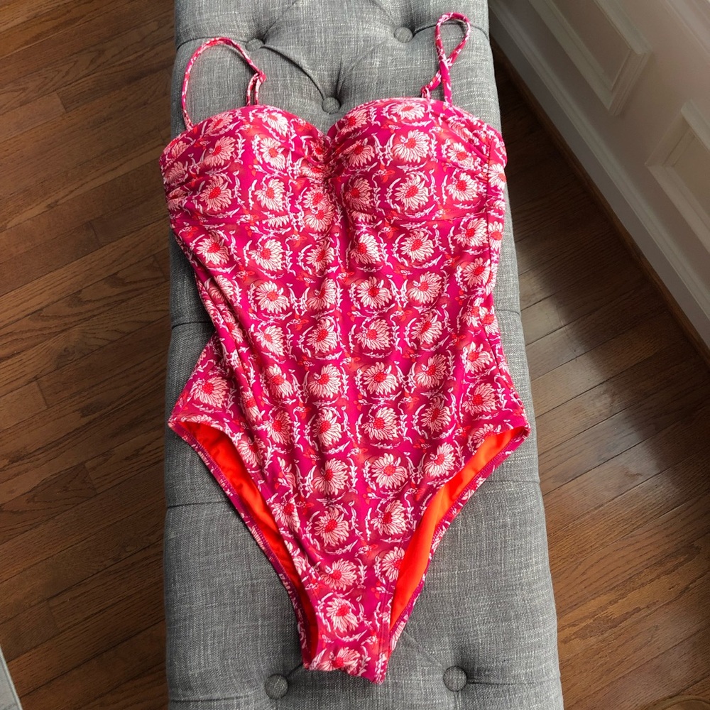 Old Navy Bathing Suit L